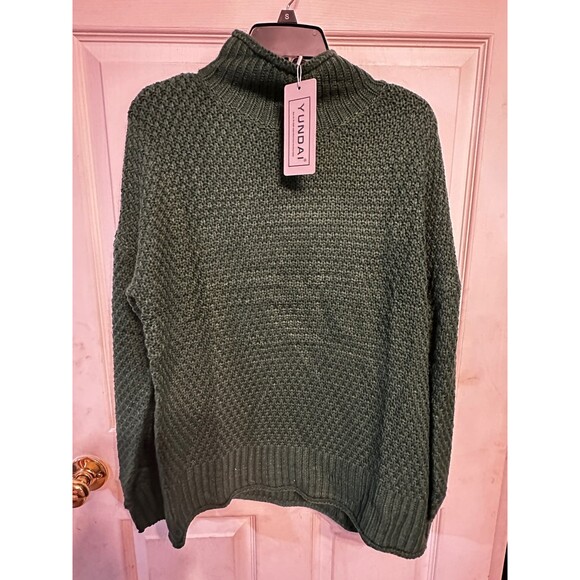 Amazon tik tok inspired viral SWEATER - Picture 1 of 9